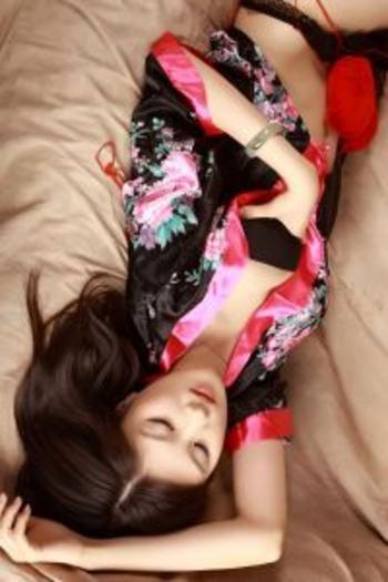 07810 036000, 23 Asian female escort, London